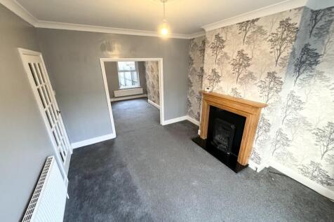 132 Carlton Road  photo 3