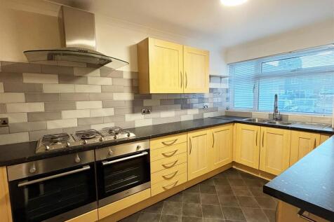 GLC Kitchen1.jpg