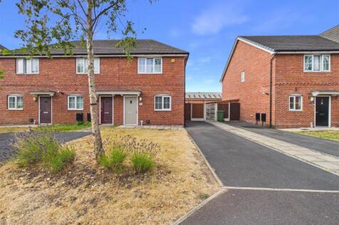 Front Garden &amp; Driveway