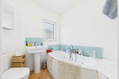 CAM01085G0-PR0593...