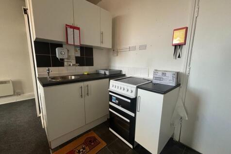 Flat 4, 7 Cromwell Terrace, Scarborough photo 5