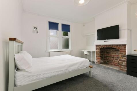 18 Cowlishaw Road, Ecclesall  photo 4