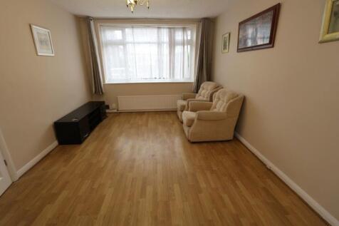 Erica Close, Cippenham photo 3