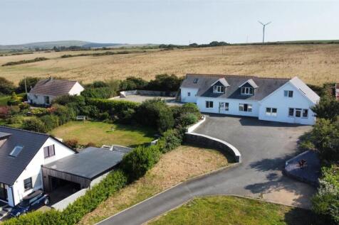 Highview,, Plas-y-Fron Fishguard, Pembrokeshire, SA65 9LR 14.jpg