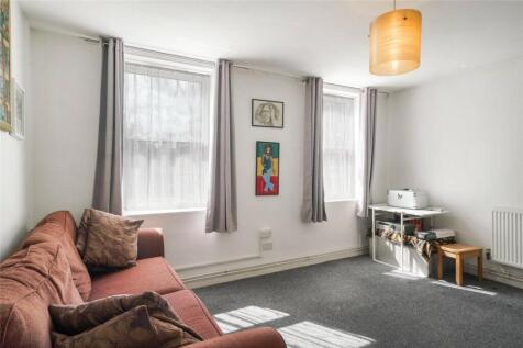 London, N7 - property photo