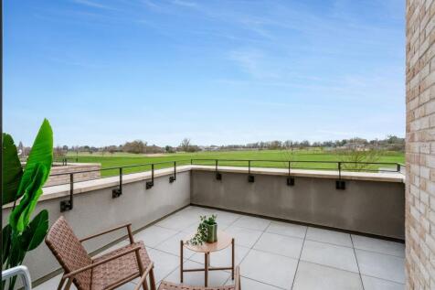 Plot-31_Icon_Photography_balcony