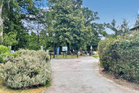 Property Image 12