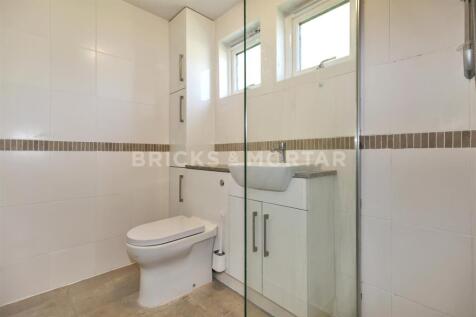 Benson Place, Newcastle Upon Tyne photo 4