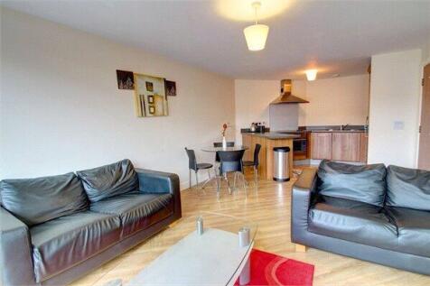 Colombo Square, Worsdell Drive, Gateshead, Tyne and Wear, NE8 photo 3