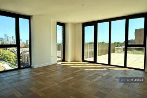 Living Room (Unfurnished)