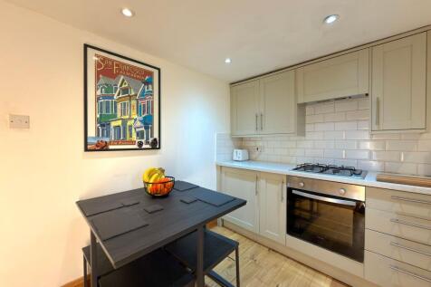 Kitchen (2)