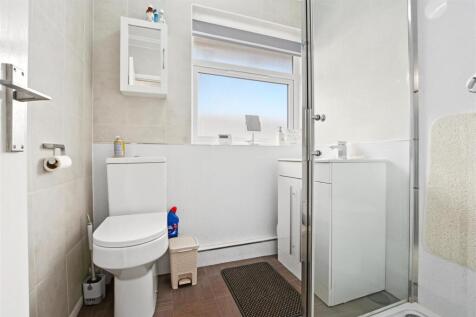 Shower Room_1.jpeg