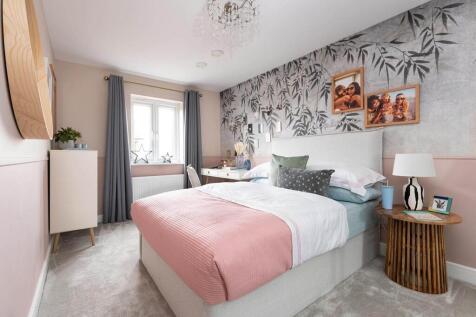 A second double bedroom means you don't need to compromise on space