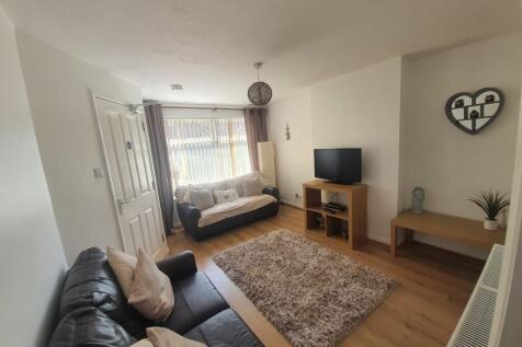 4 Bed House