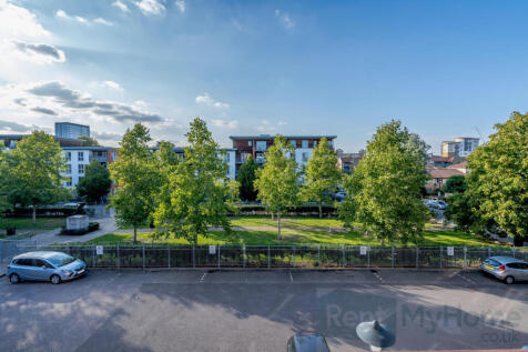 8395742-exterior10-800.jpg