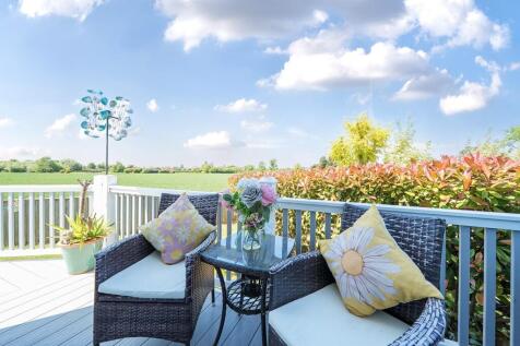 VIEW FROM SIDE DECKING.jpg