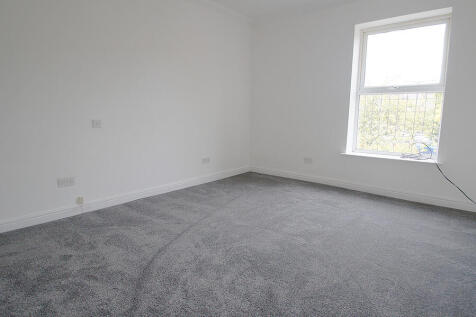 Curzon Street, Mossley, Tameside photo 4