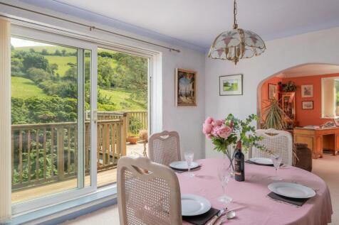 Dining Room_Brambles, Weeke Hill, Dartmouth