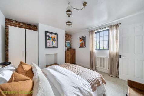 bde122e3-74fd-4d9...