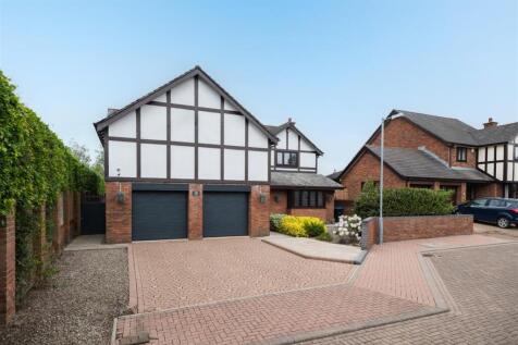 18 Royal Garden-009.jpg