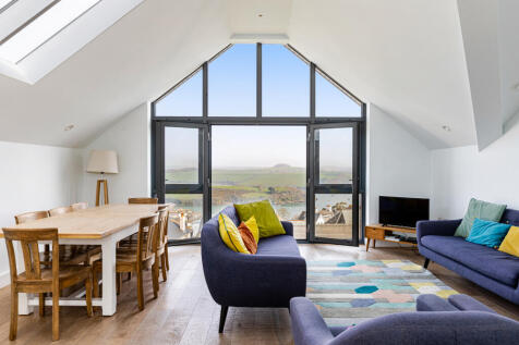 Dining/Sitting Room
