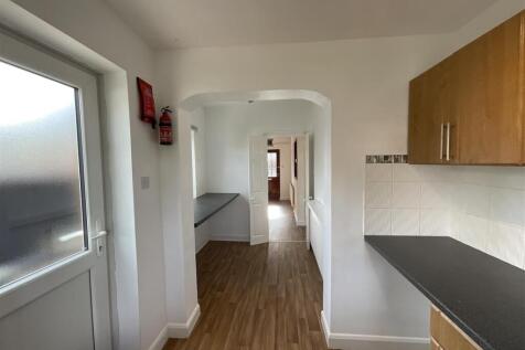 Grange Drive, Glen Parva photo 4