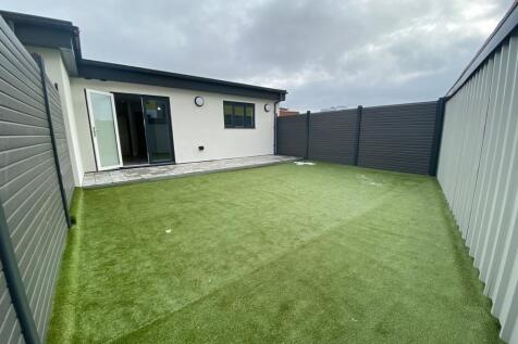 ROOF TERRACE
