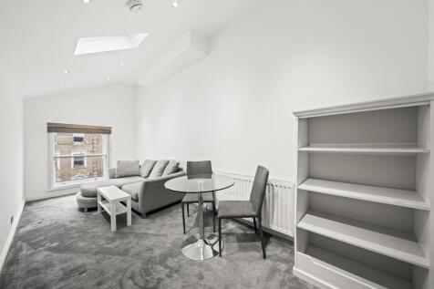 166 Regents Park Road photo 3