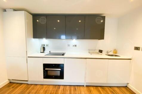 Madison House 94 Wrentham Street  Birmingham, B5 6QQ photo 4