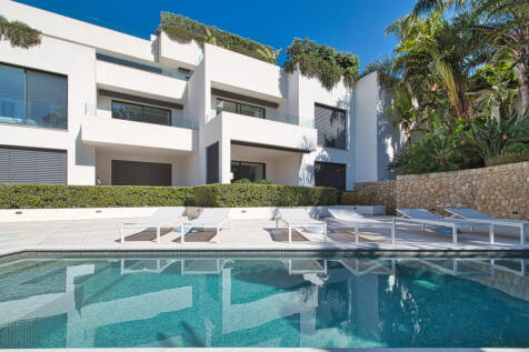 port_andratx_apartment_pool.jpg