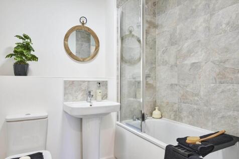 Bathroom of Apartment