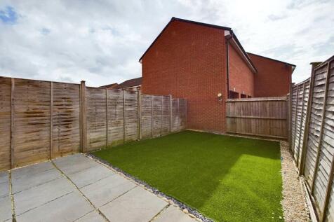 Pevensey Place, Quedgeley, Gloucester, Gloucestershire, GL2 photo 4