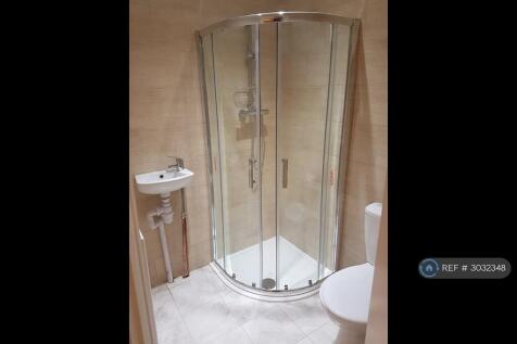 Bedroom1 Ensuite