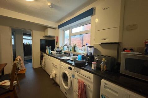 PHOTO-2025-12-18-...