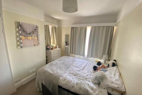 Bedroom 3.jpg