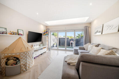 1356556-3-68cc38c...