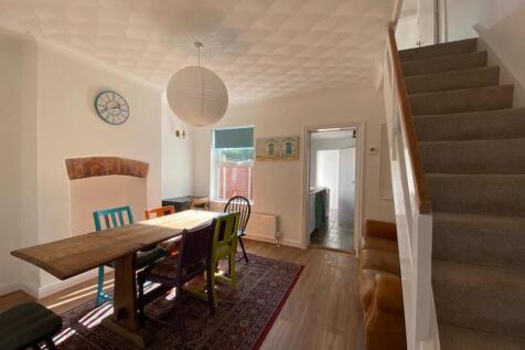 Dining Room Lounge II.jpg