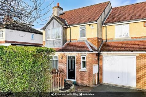 Ilkley, LS29 - property photo
