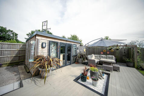 Fully insulated garden room