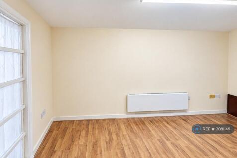 Rowan Way, Manchester, M7 photo 3