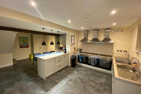 Swinegate, Grantham, NG31 photo 4