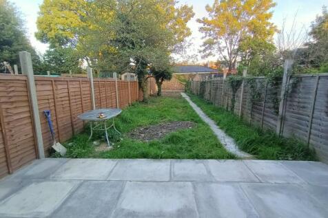 Avondale Road, Haringey photo 4