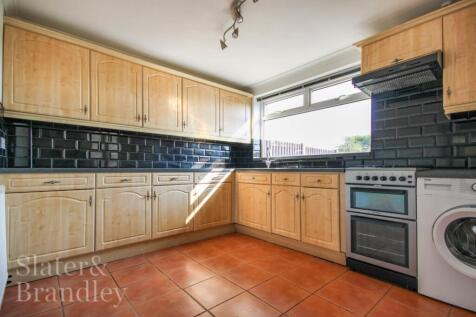 Havenwood Rise, Clifton, Nottingham, NG11 9HB photo 3
