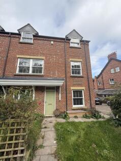 Crossgate Peth, Durham photo 3