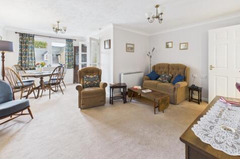 CAM02545G0-PR0500-STILL004