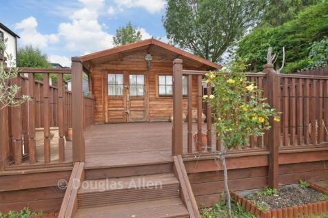 Workshop/Outbuildings