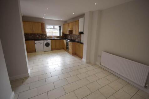 Alder Grove, Hoole, Chester photo 4