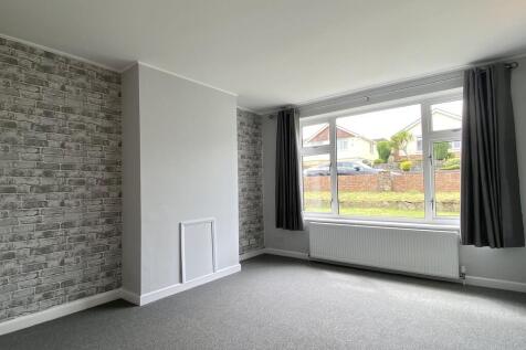 Corbiere Avenue, Poole photo 3