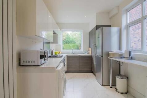 Lrg_bh78awqa2_551030_883611482671425408