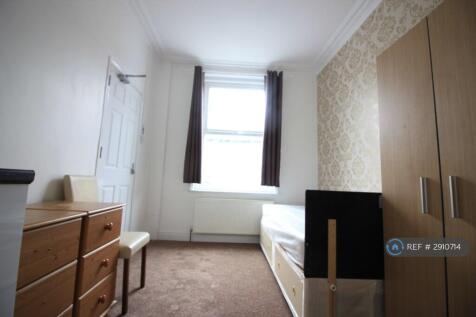 Bedroom With Ensuite